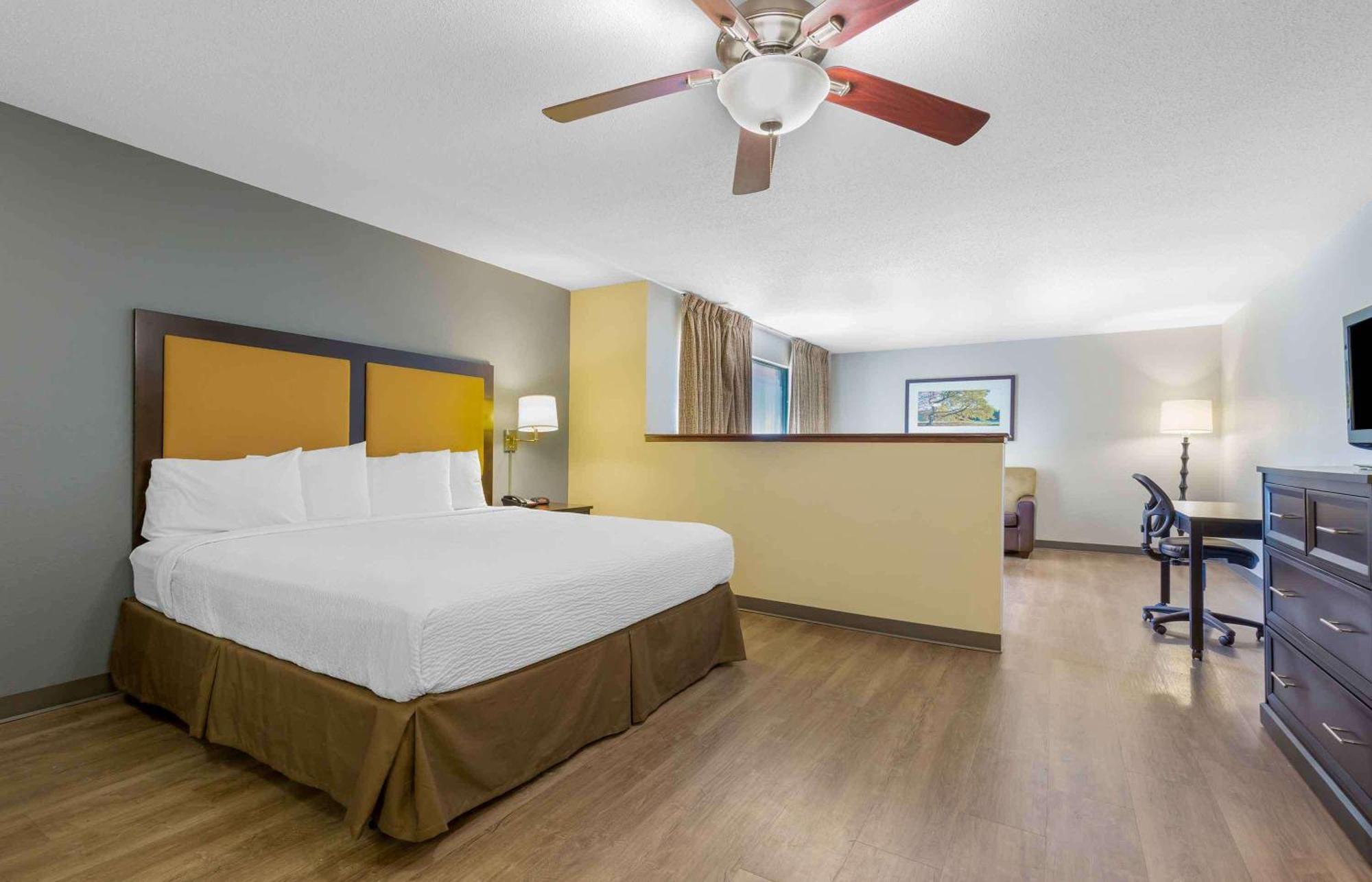 Extended Stay America Select Suites - Chicago - O'Hare Rosemont Exterior photo