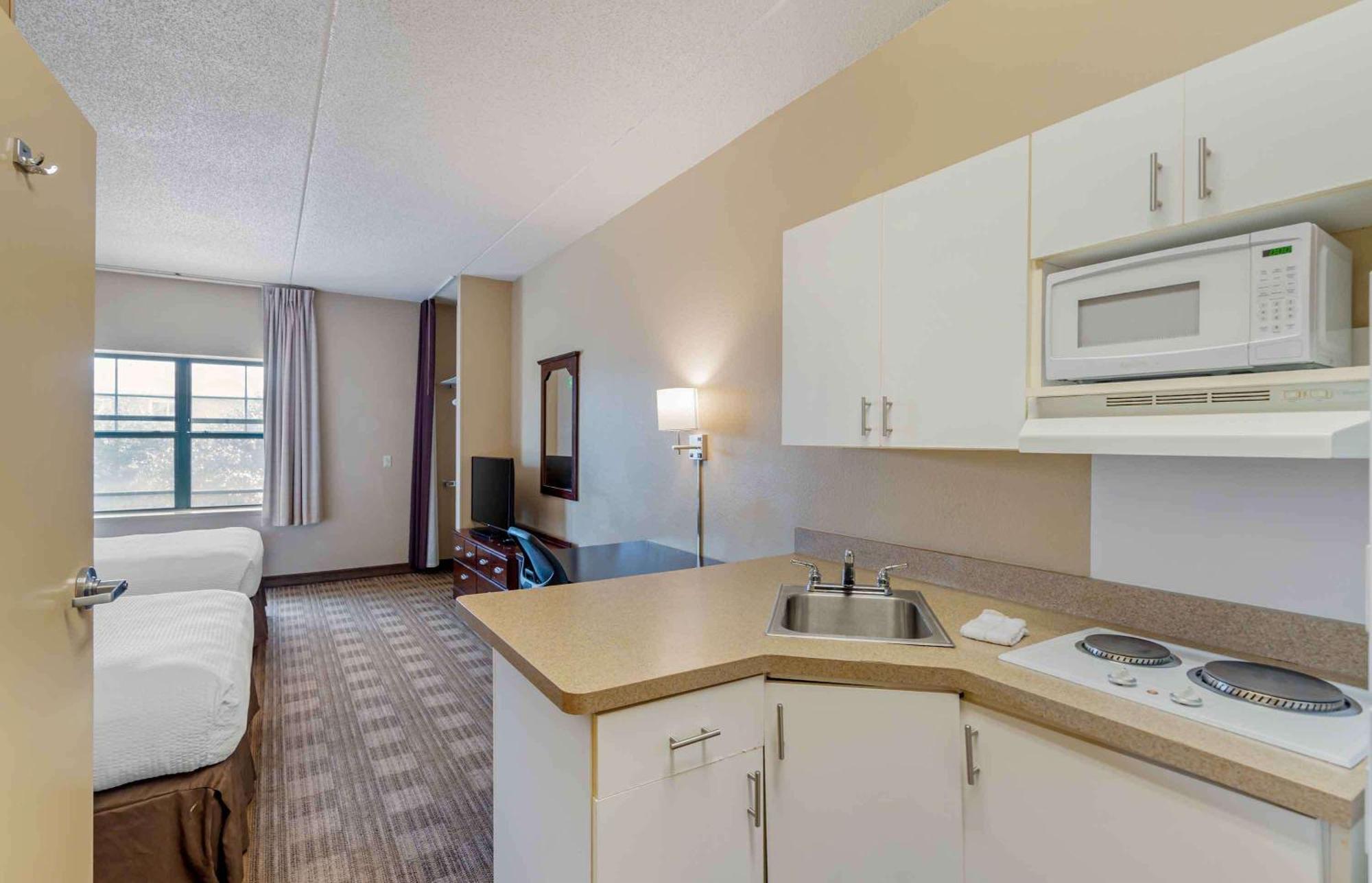 Extended Stay America Select Suites - Chicago - O'Hare Rosemont Exterior photo